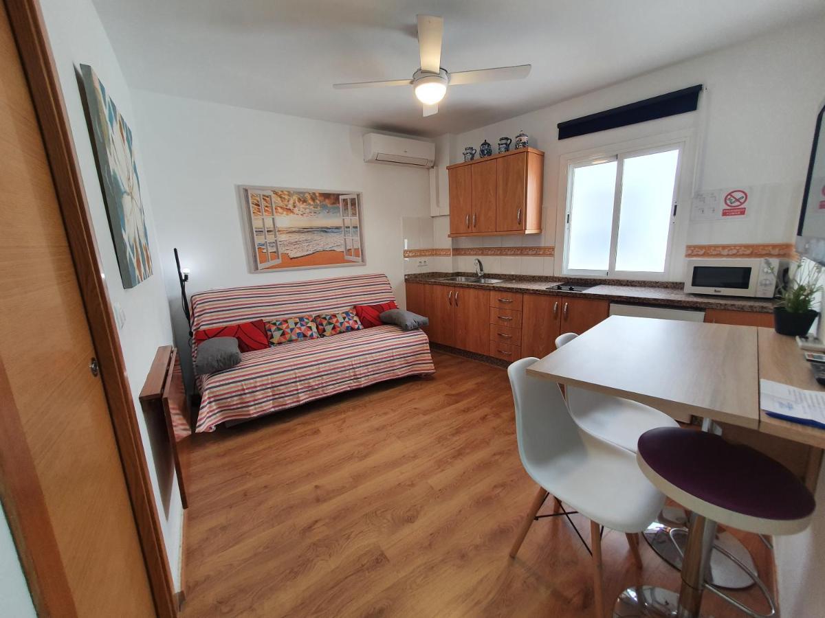Rico Apartaments Parador نيرخا المظهر الخارجي الصورة