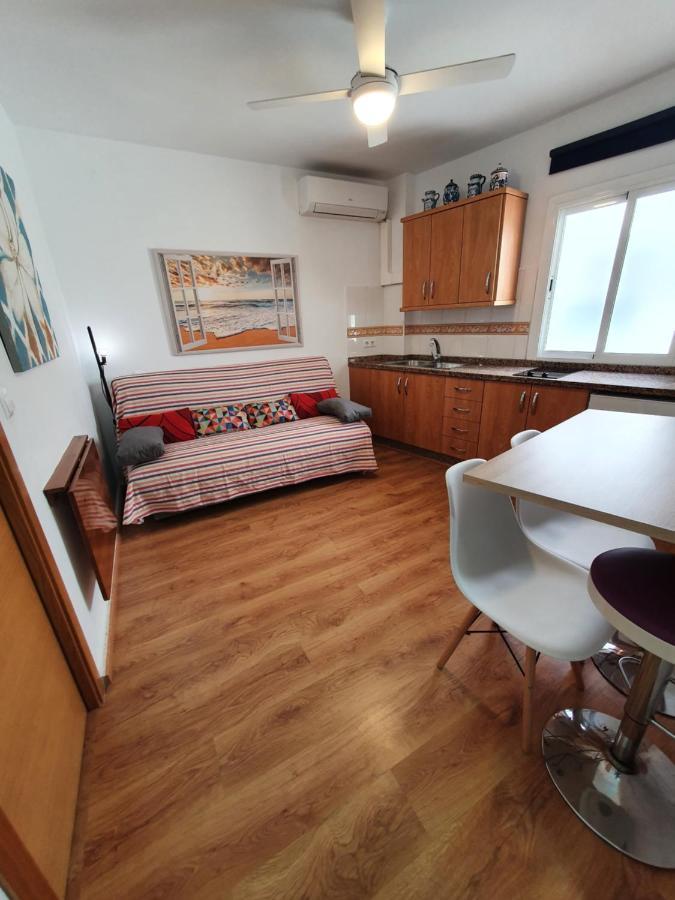 Rico Apartaments Parador نيرخا المظهر الخارجي الصورة